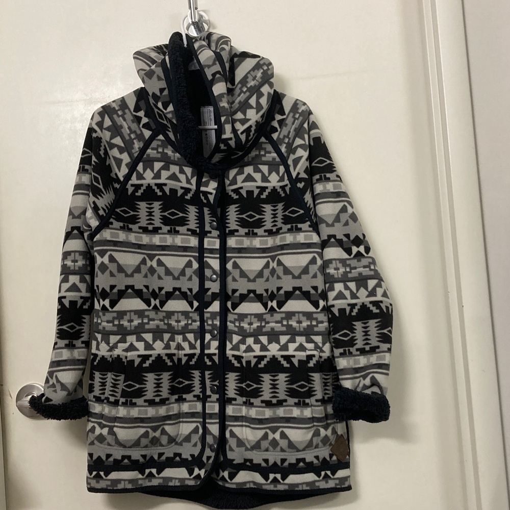 Eddie Bauer reversible, Black and Gray Patterned Jacket